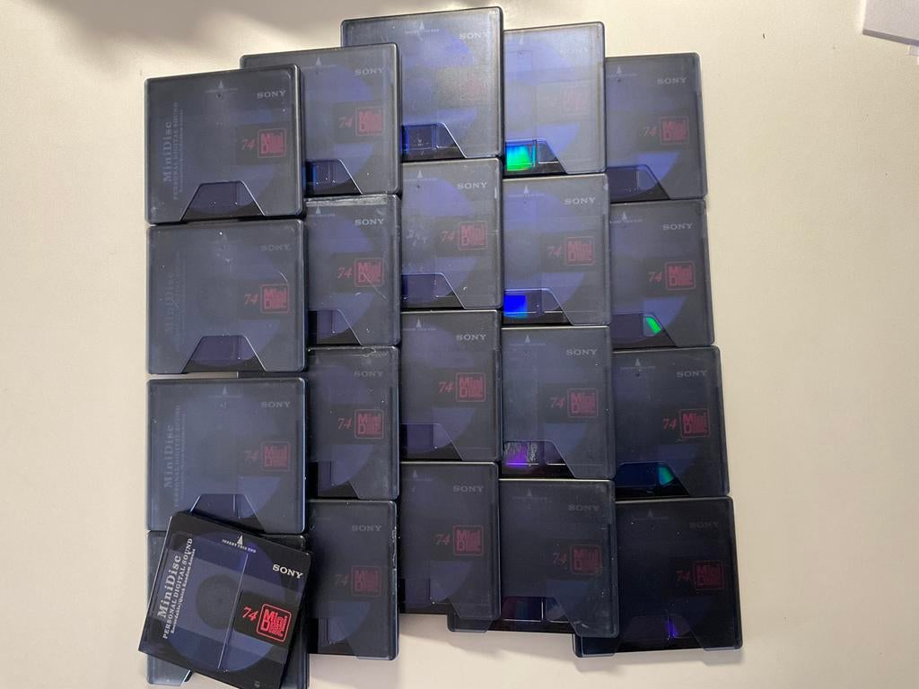 Minidisc’s. SONY PREMIUM BLAUW. 20x als nieuw. 74 minuten, Ophalen of Verzenden