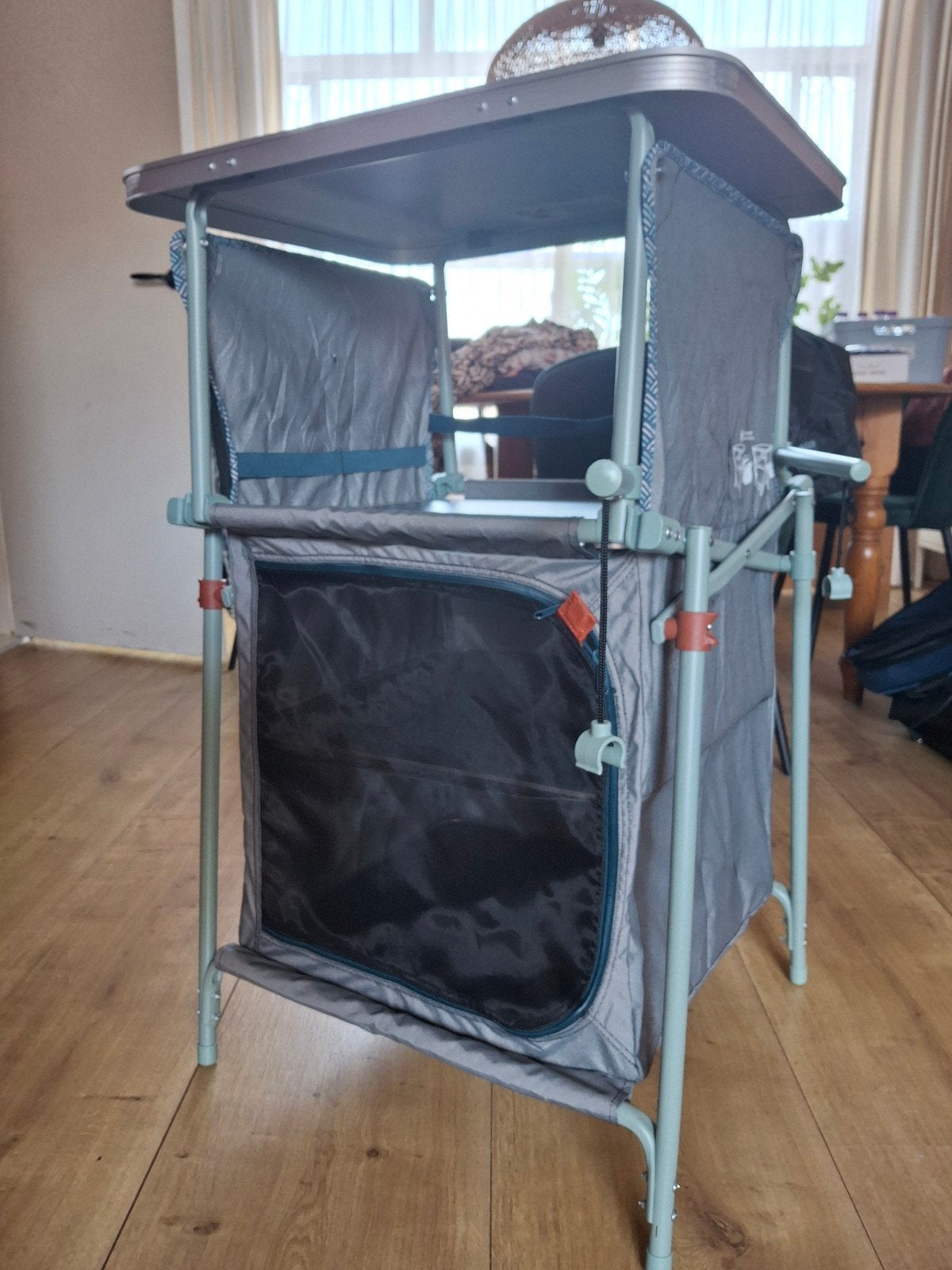 campingkast decathlon, Ophalen, Zo goed als nieuw, Campingkast