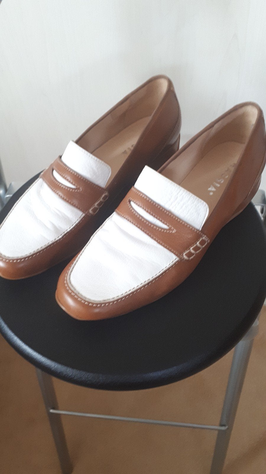 Hassia damesschoenen maat 5.5 wijdte G, Ophalen of Verzenden, Zo goed als nieuw, Wit, Sneakers of Gympen