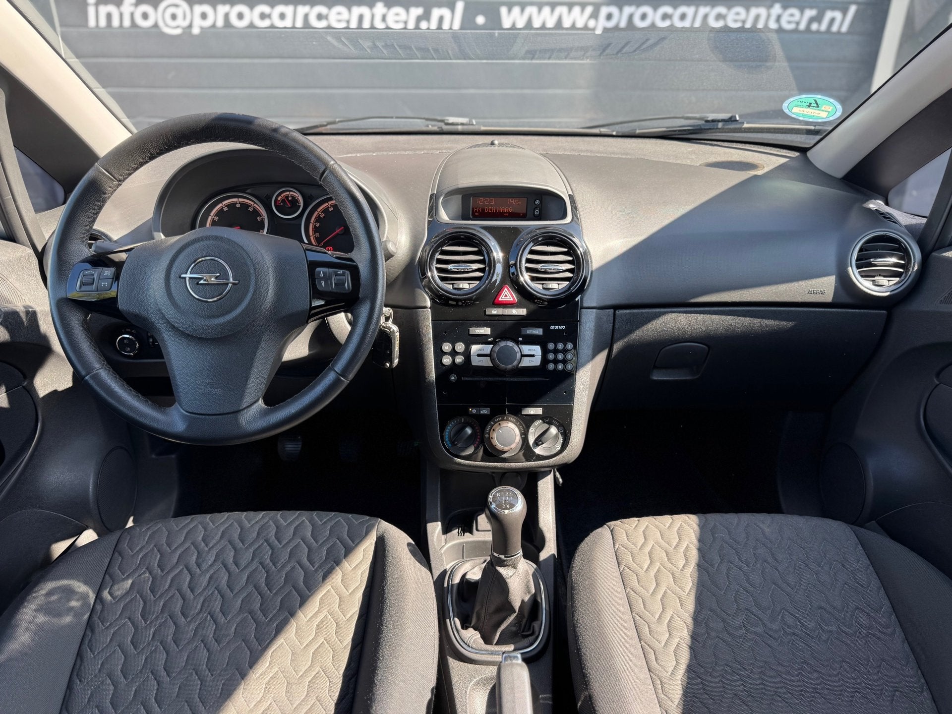 Opel Corsa 1.2-16V Berlin AIRCO|EL.RAMEN|APK, Auto's, Voorwielaandrijving, Euro 5, Gebruikt, 4 cilinders