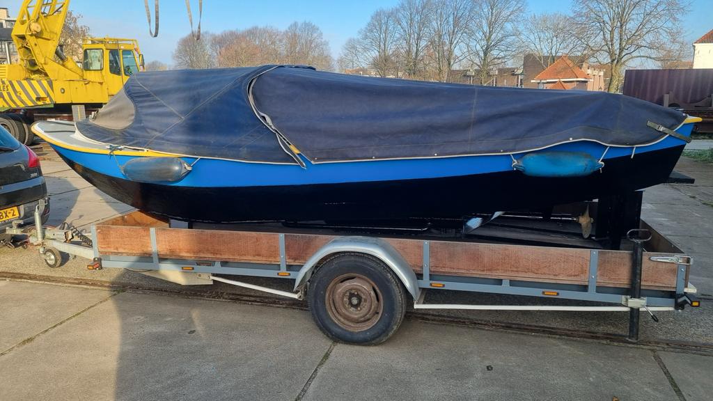 Een leuk stalen motorboot/sloep met aanhanger, Watersport en Boten, Motorboten en Motorjachten, Ophalen, Gebruikt