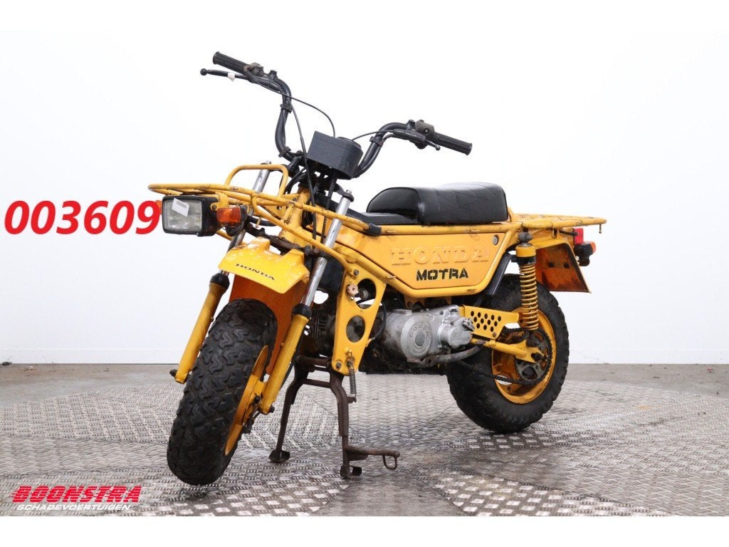 Honda Motra (bj 1982), Fietsen en Brommers, Brommers | Oldtimers, Overige merken, Dopplerlaan 4
9207HC  DRACHTEN, NL, Boonstra Schadevoertuigen