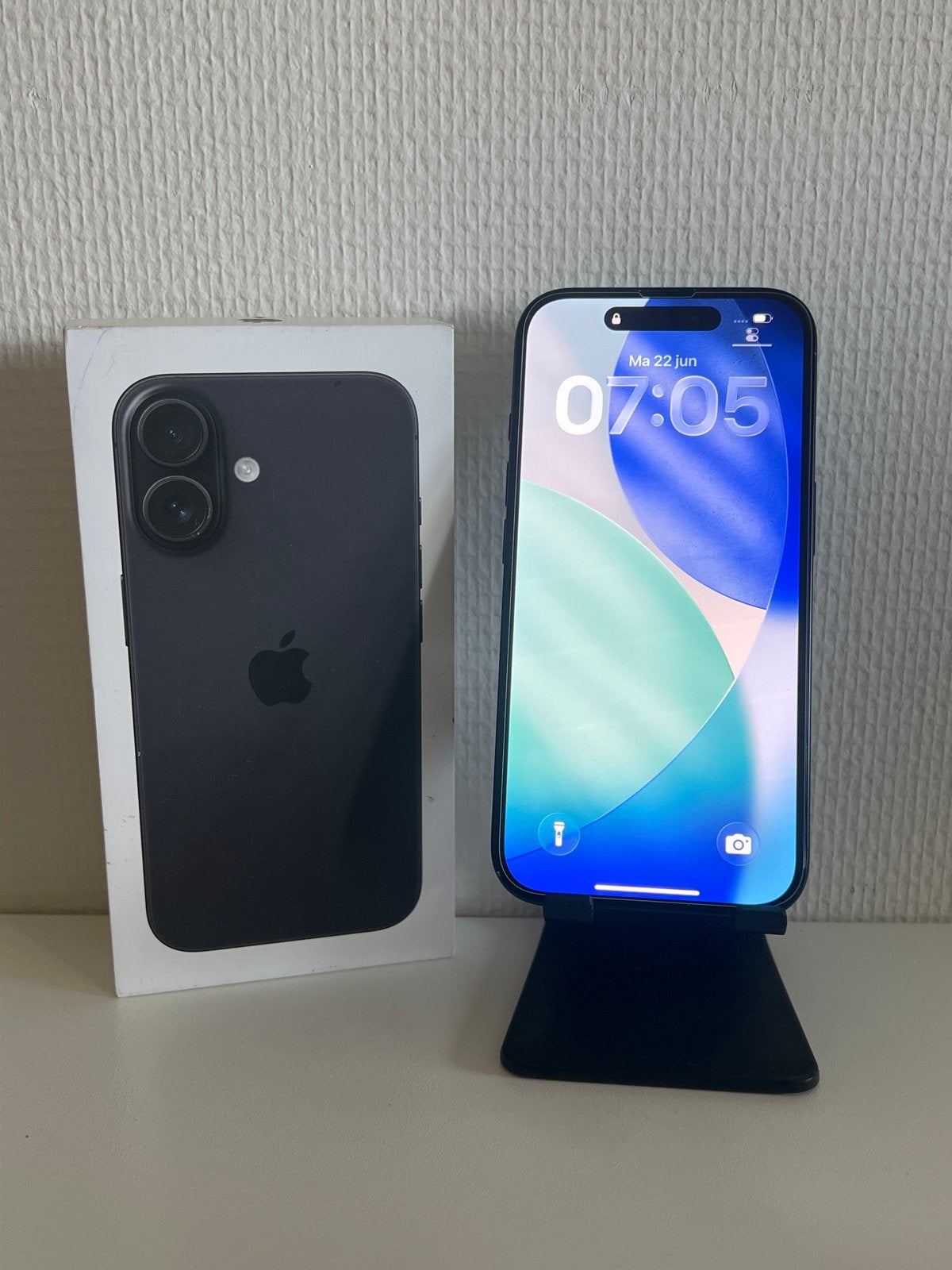 Iphone 16 128gb 100% batterij conditie en 6 maanden garantie, 94 %, 128 GB, Itechfriesland, 9201VE