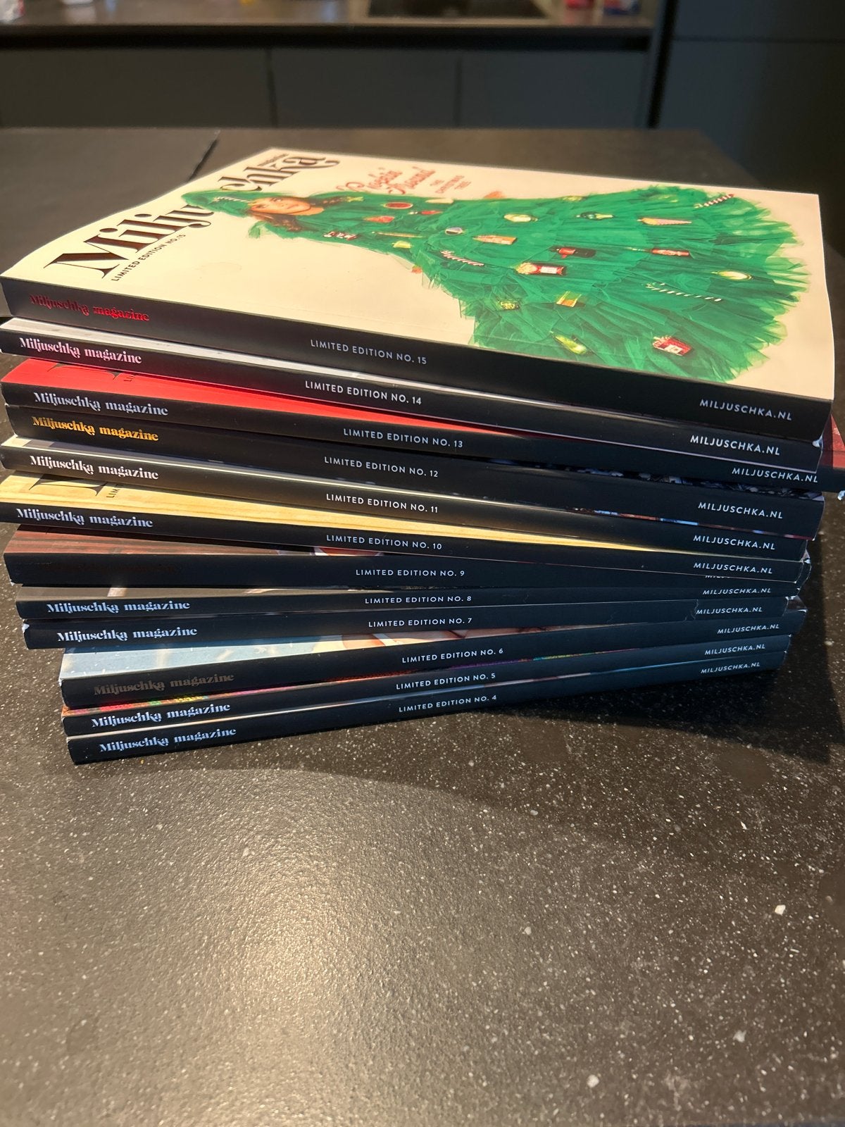 Miljuschka Magazine Limited Edition (12 stuks), Ophalen of Verzenden, Zo goed als nieuw, Damesbladen