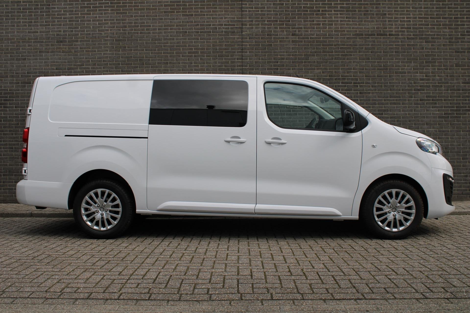 Peugeot Expert 2.0 BlueHDI 145PK L3 Dubbele Cabine Navigatie, Auto's, Stof, Euro 6, 2500 kg, Wit