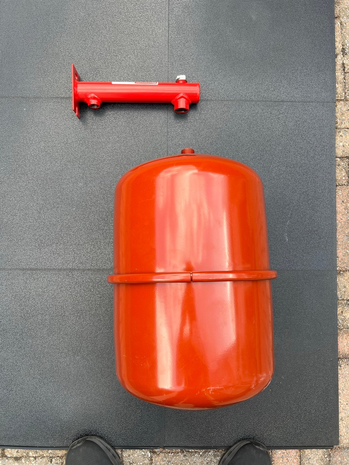 Reflex Expansievat 25L met beugel, 30 tot 80 cm, Overige typen, Minder dan 60 cm, Ophalen of Verzenden