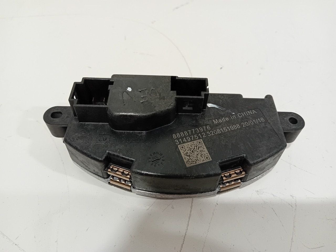 Kachelweerstand Volvo XC40, Onderdelen@venauto.nl, Van der Ven Autorecycling B.V., Gebruikt, Ettenseweg 76, 4706 PB Roosendaal, The Netherlands