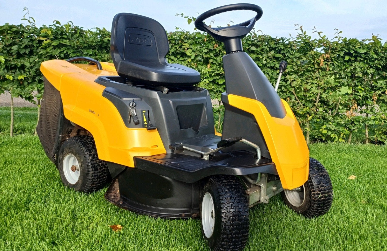 Stiga Zitmaaier  combi 1066 H zitmaaier, Tuin en Terras, Opvangbak, Stiga, Ophalen of Verzenden, Zo goed als nieuw