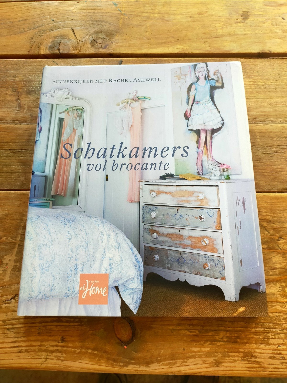 Schatkamers vol Brocante, Ophalen of Verzenden, Zo goed als nieuw