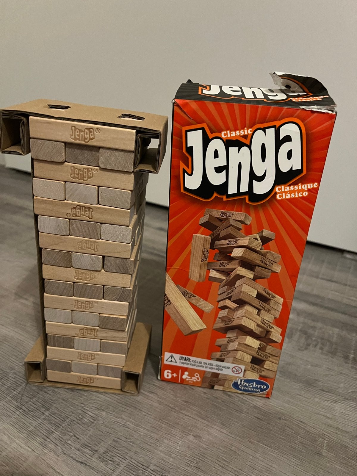 Jenga Classic - Het spannende stapelspel voor iedereen!, Een of twee spelers, Ophalen of Verzenden, Zo goed als nieuw
