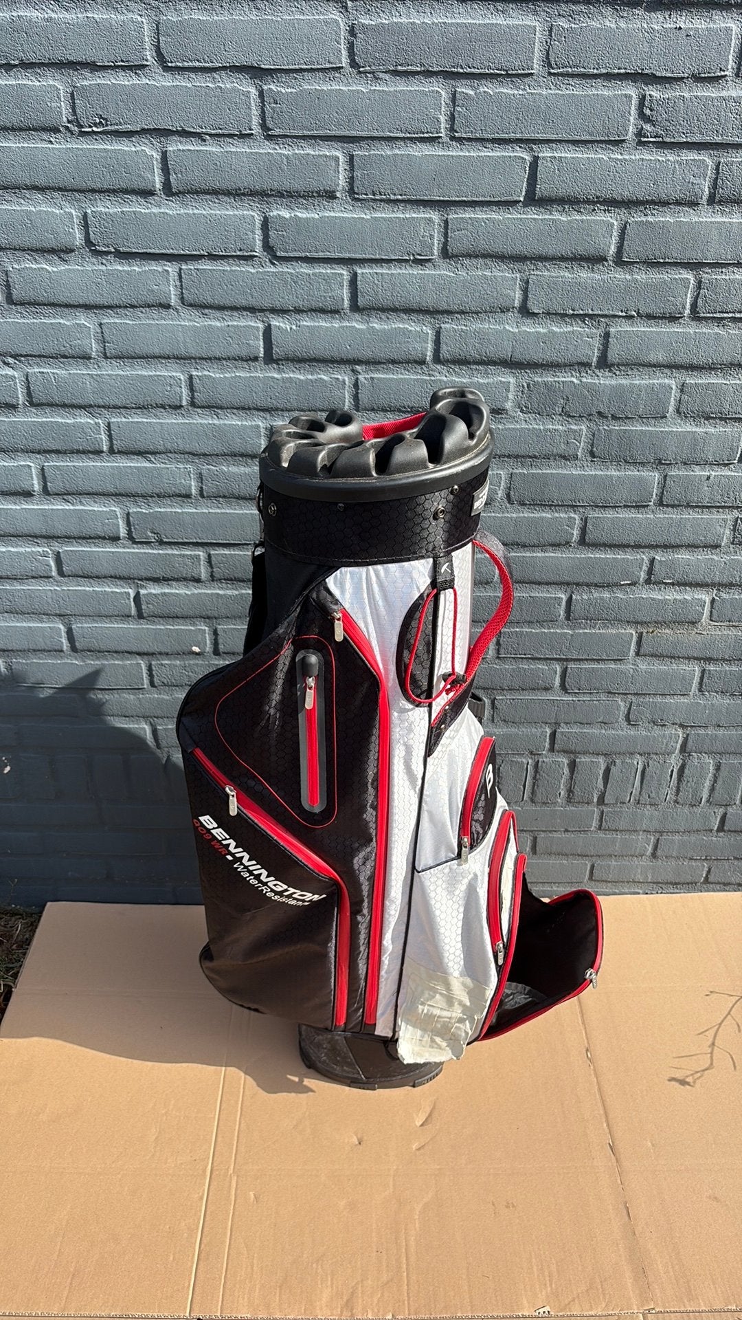 Bennington QO9 Waterproof Cartbag Golftas – zwart/wit/rood, Ophalen of Verzenden, Gebruikt, Tas, Overige merken