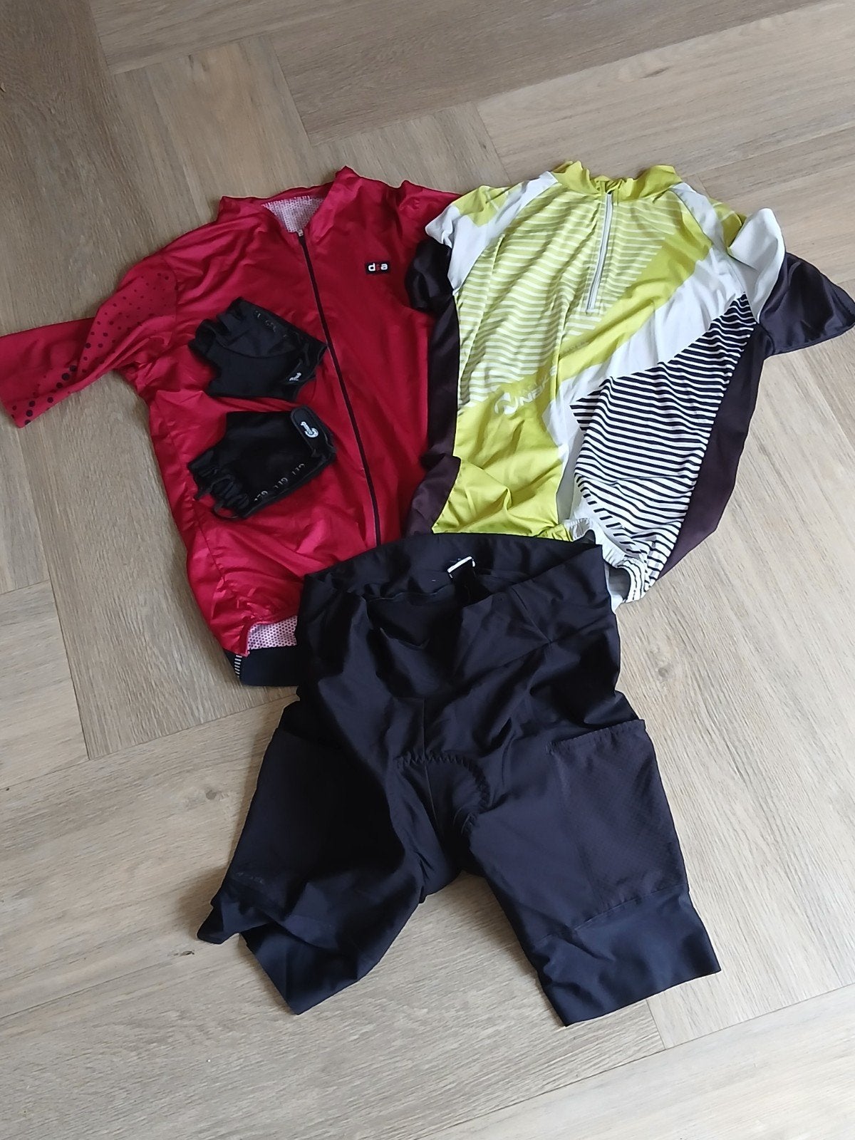 Complete set racefietskleding, Fietsen en Brommers, Fietsaccessoires | Fietskleding, Ophalen, Gebruikt, Heren, Diverse
