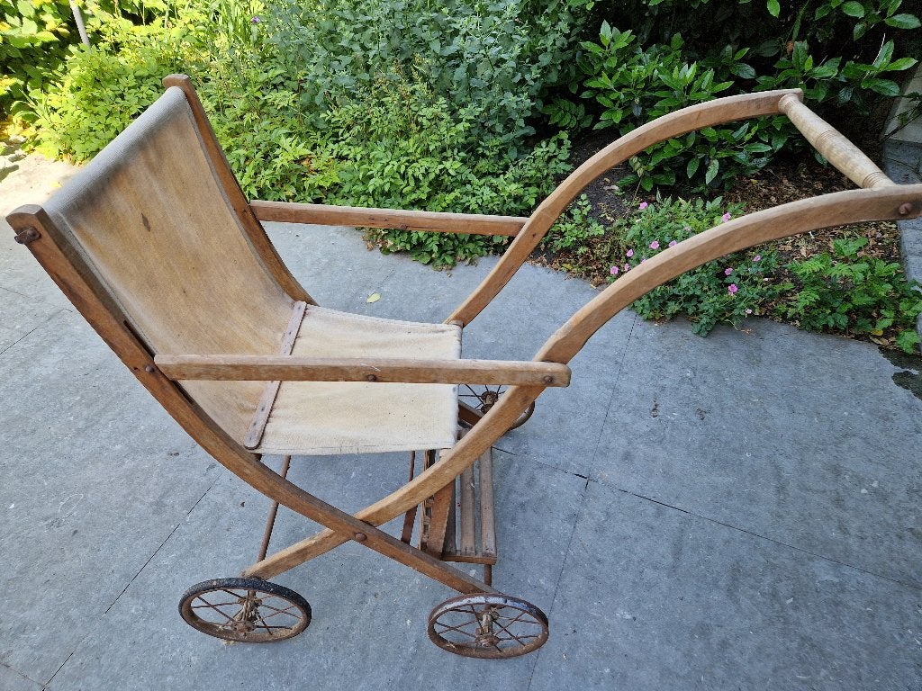 brocante kinderwagen, Ophalen