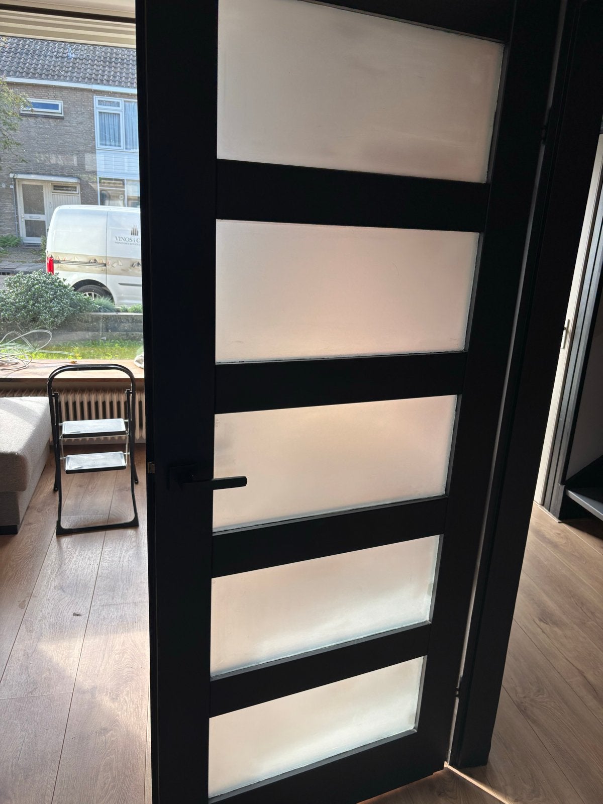 Moderne Zwarte Binnendeur met Glaspanelen, Ophalen, 80 tot 100 cm, Binnendeur, Zo goed als nieuw