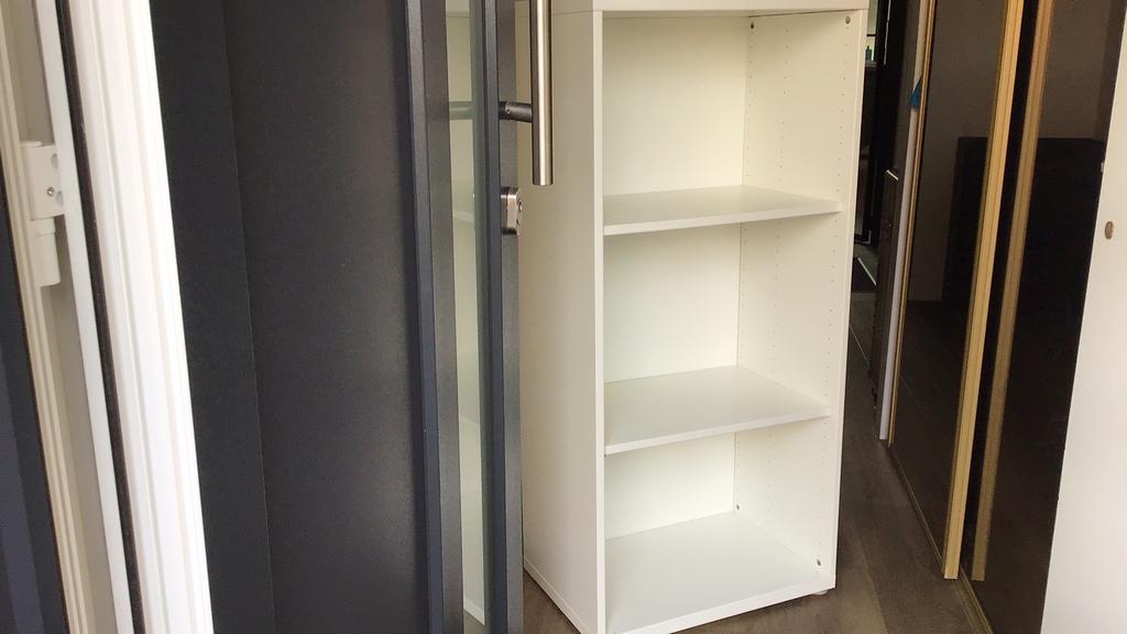 Kast, Ophalen, 50 tot 100 cm, Zo goed als nieuw, Minder dan 100 cm