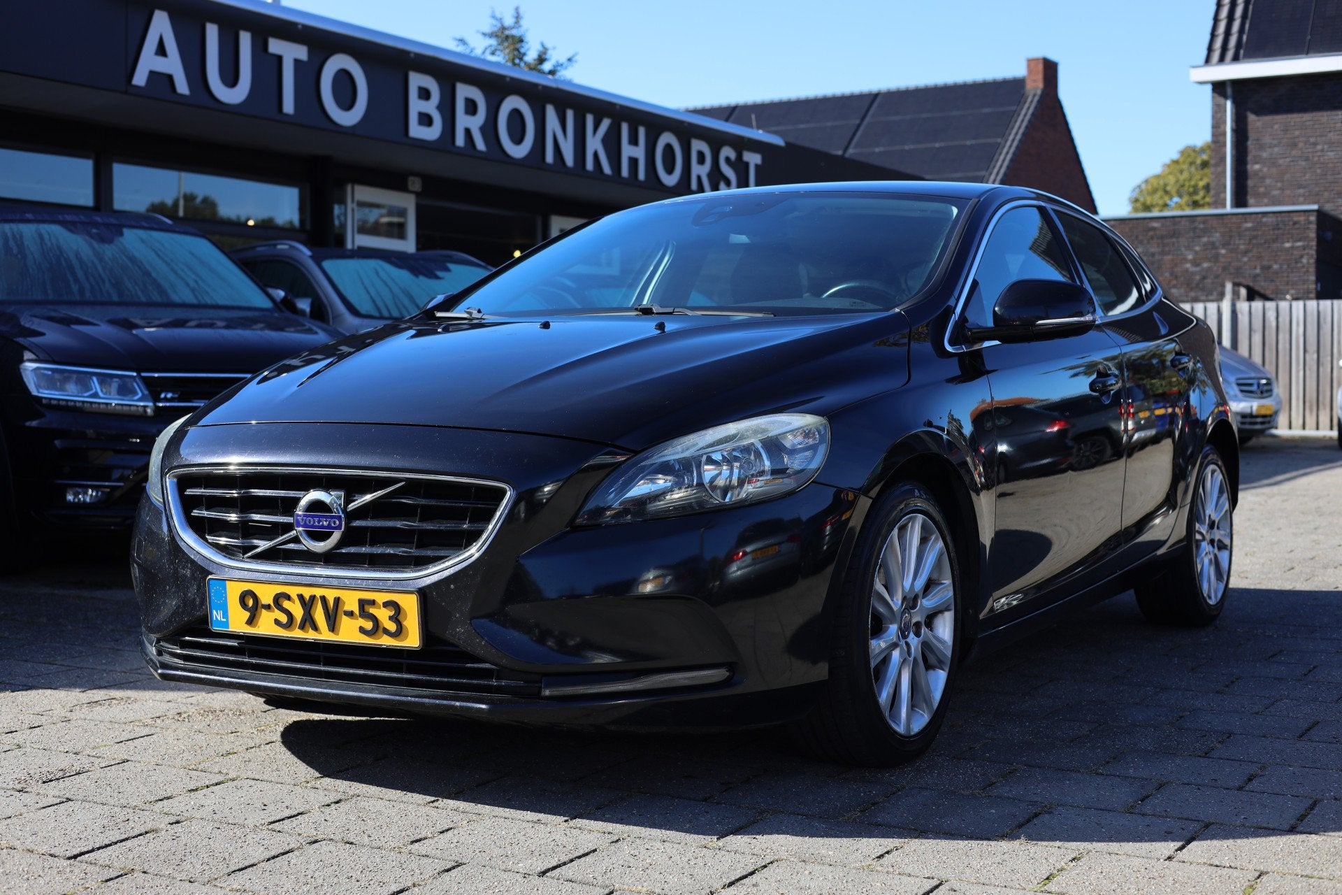 Volvo V40 1.6 D2 I NAVI I CRUISE I AIRCO I 17 INCH, Voorwielaandrijving, Euro 5, Gebruikt, Zwart