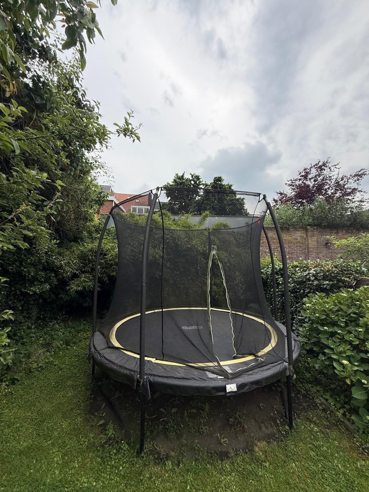 Gebruikte Salta trampoline met veiligheidsnet, Ophalen of Verzenden, Gebruikt