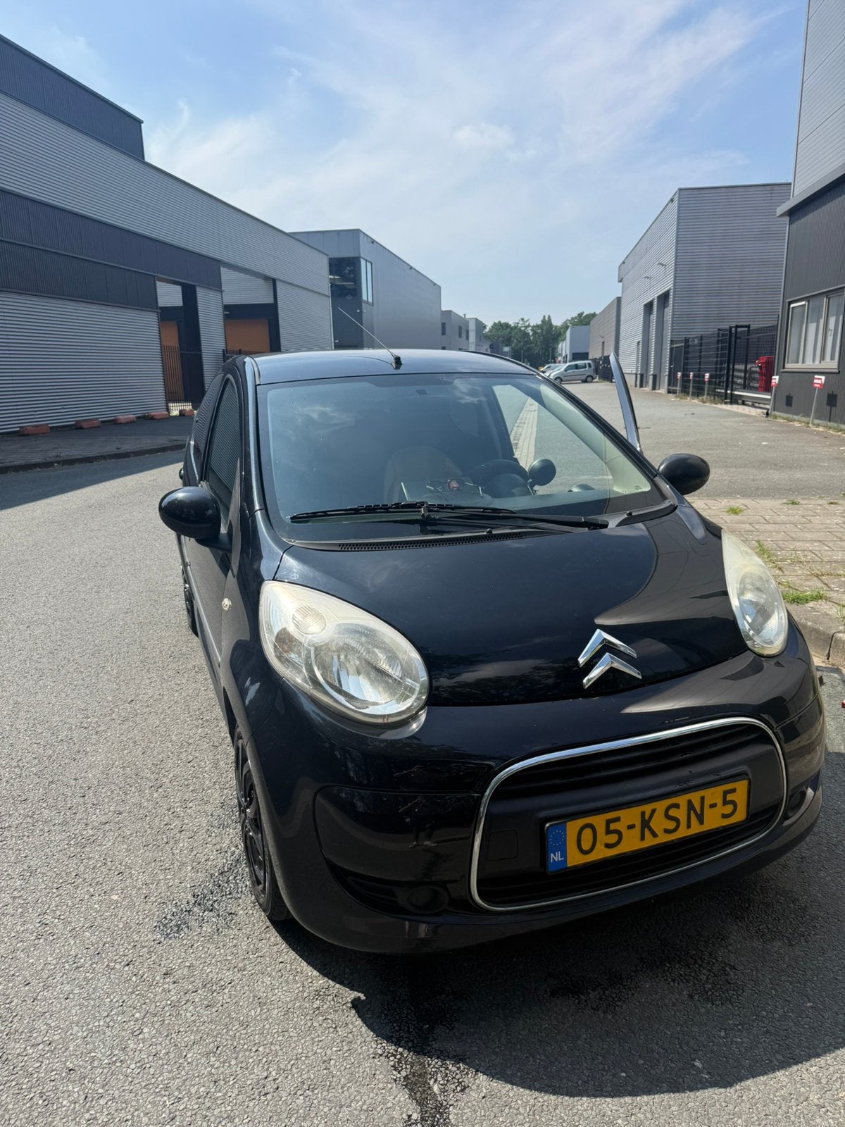 Citroën C1 1.0 5-DRS 2010 Zwart, Auto's, Citroën, Voorwielaandrijving, 4 stoelen, C1, Origineel Nederlands