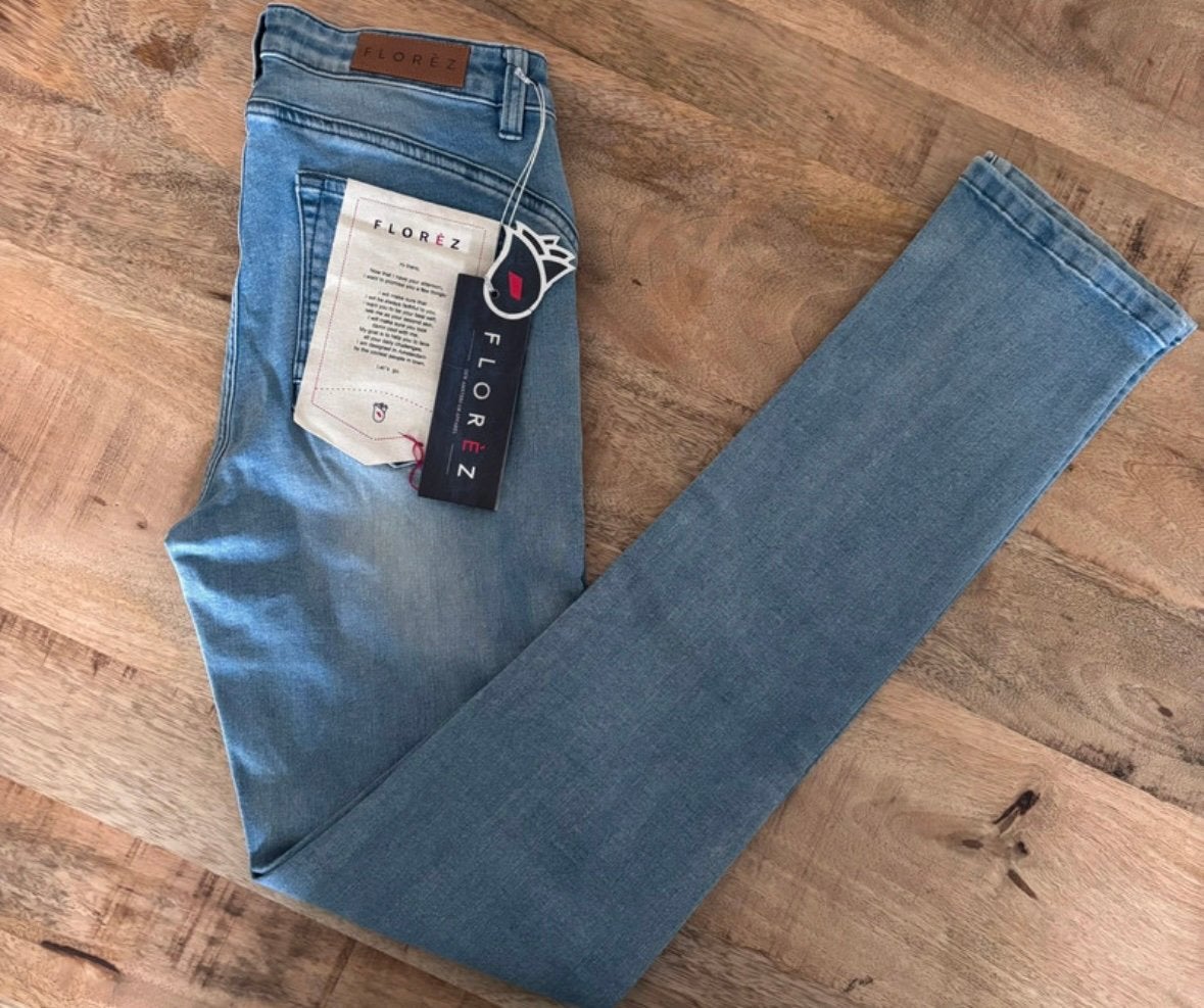 Florèz Charmeur Slim Fit Jeans – River Blue – Maat 27 / 34, Ophalen of Verzenden, Nieuw, Blauw, W27 (confectie 34) of kleiner