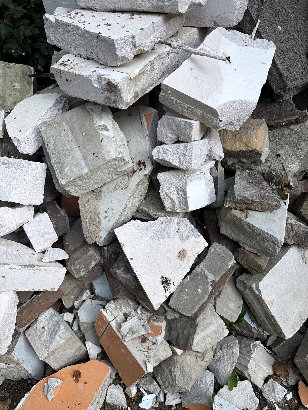 Gratis puin/bouwafval voor opvulling of recycling, Ophalen, Gebruikt