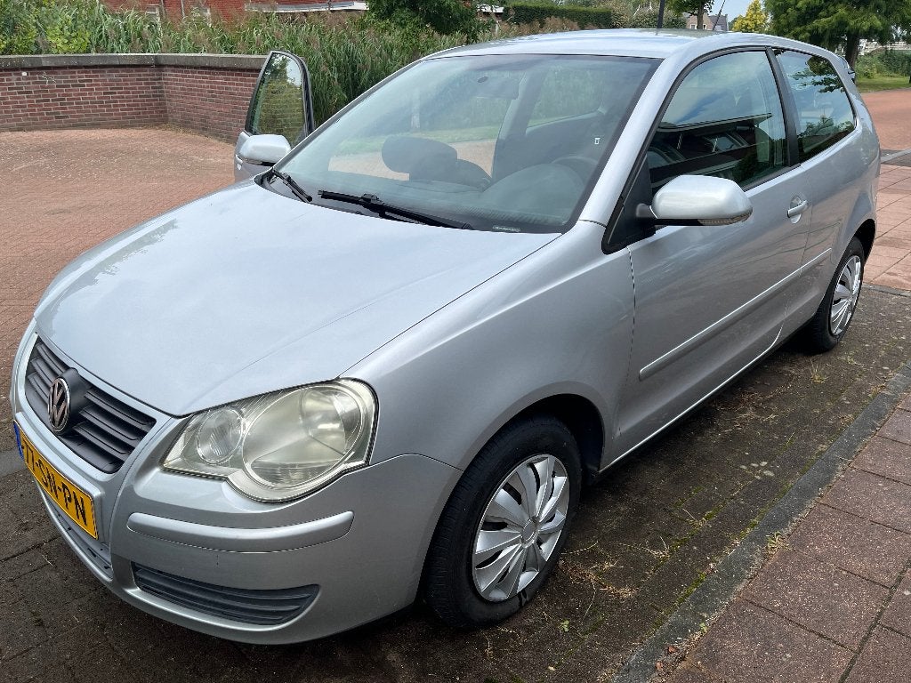Volkswagen Polo 1.4 Trendline automaat 2006 – bak defect, Auto's, Volkswagen, Stof, 74 pk, 4 cilinders, Origineel Nederlands