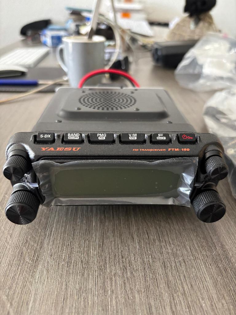 Yaesu FTM-150D nieuw in doos 50W met nog 23 maanden garantie, Telecommunicatie, Zenders en Ontvangers, Ophalen, Nieuw, Zender en Ontvanger