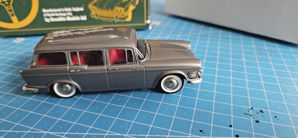 Lansdowne Humber Super Snipe Estate, Hobby en Vrije tijd, Modelauto's | 1:43, Ophalen of Verzenden, Zo goed als nieuw, Auto, Overige merken