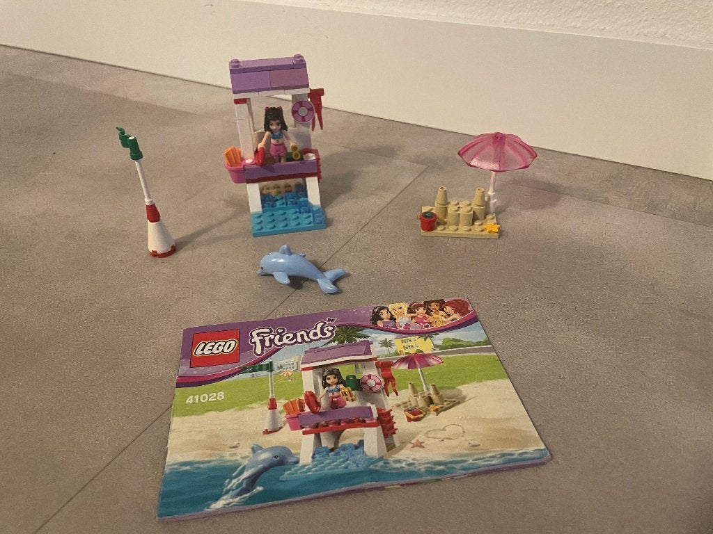 41028 Lego Friends Emma's Reddingspost, Ophalen, Lego, Friends, Zo goed als nieuw