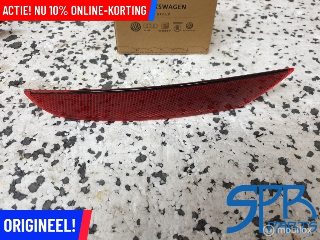 GOLF 6 DONKER Reflector BUMPER LINKS linksachter 5K0945105G, Auto-onderdelen, Verlichting, Gebruikt, Volkswagen, Ophalen of Verzenden