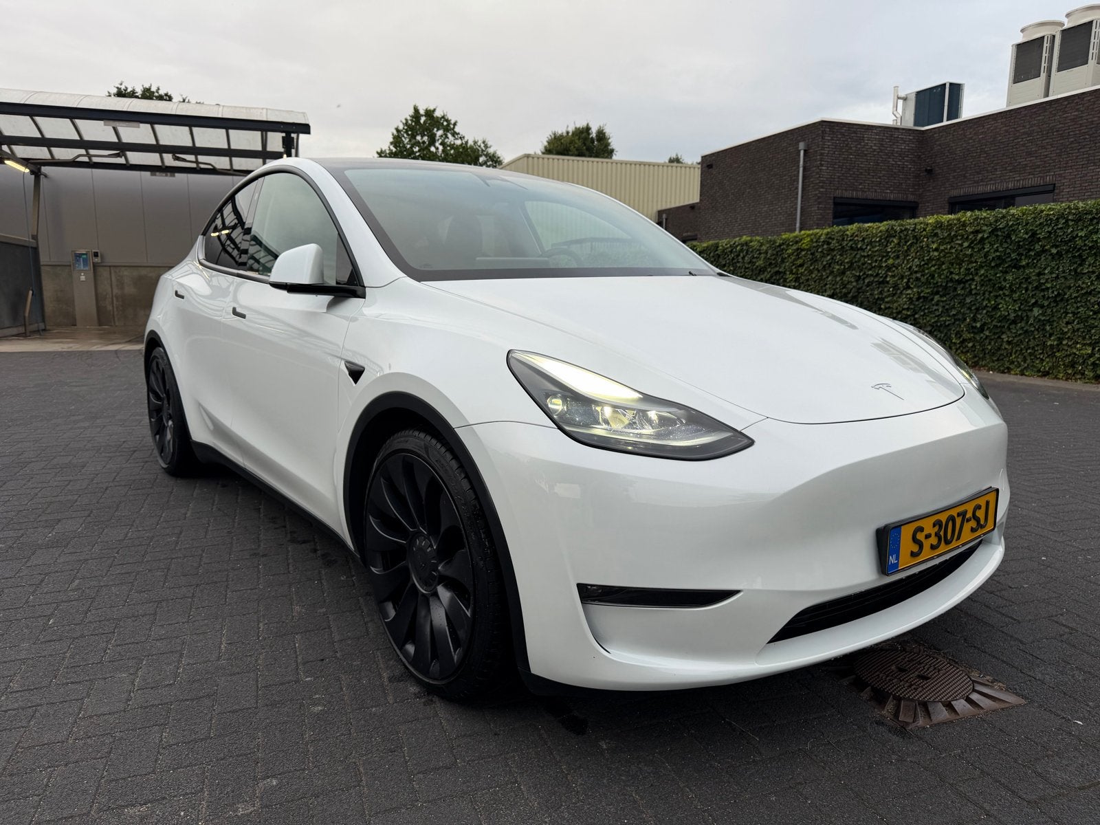 Tesla Model Y Performance BTW AUTO, Auto's, Tesla, Particulier, Model Y, Elektrisch, SUV of Terreinwagen, Automaat, Origineel Nederlands