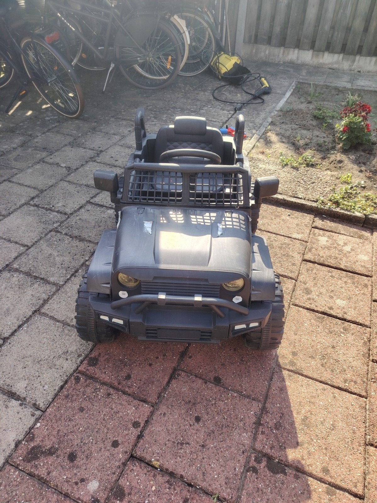Speelgoedauto's: Scania kraanwagen en Jeep, Ophalen of Verzenden, Gebruikt