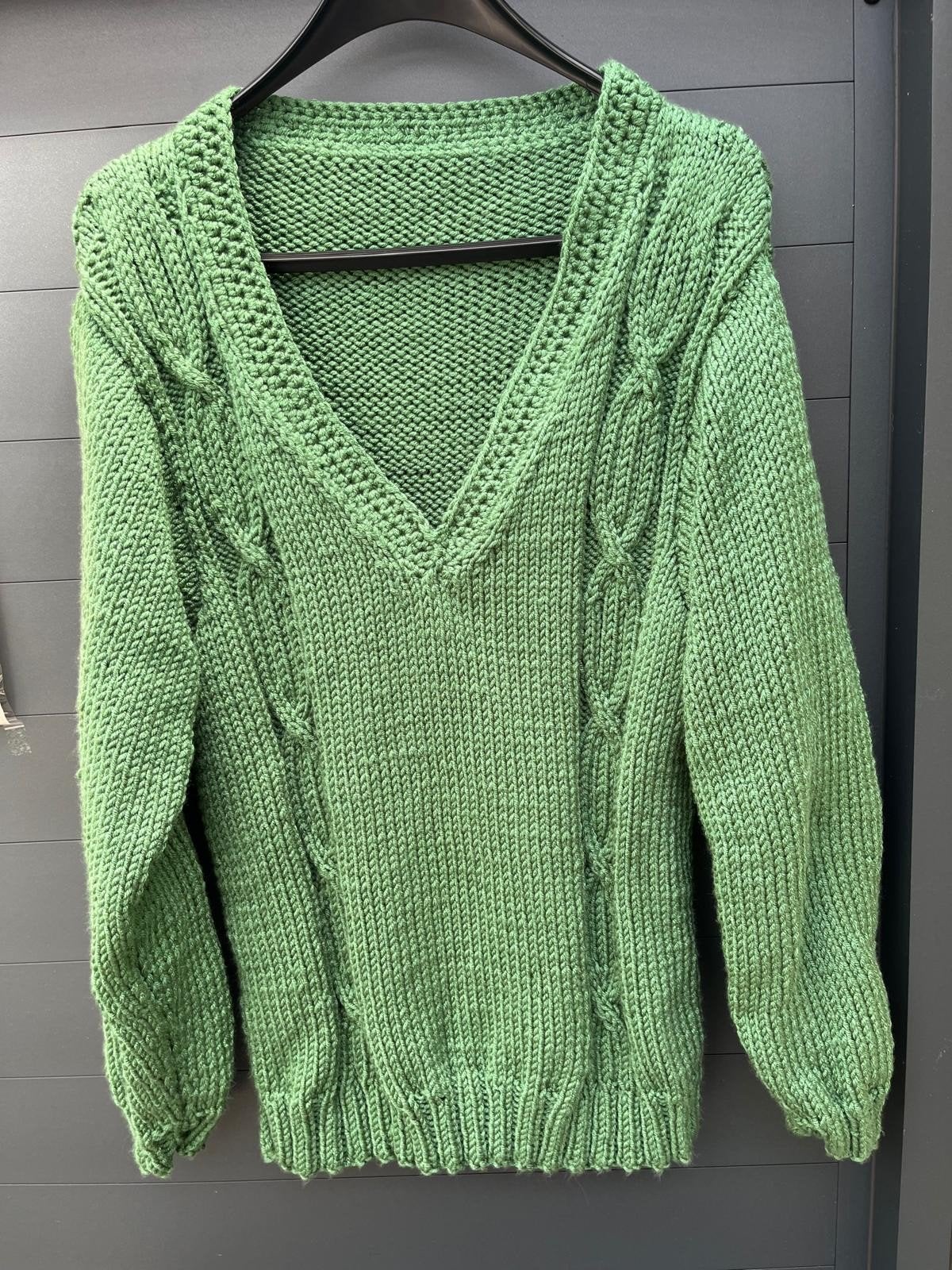 Mooie  handgebreide trui voor de winter lekker warm, Ophalen of Verzenden, Nieuw, Maat 46/48 (XL) of groter, Blauw