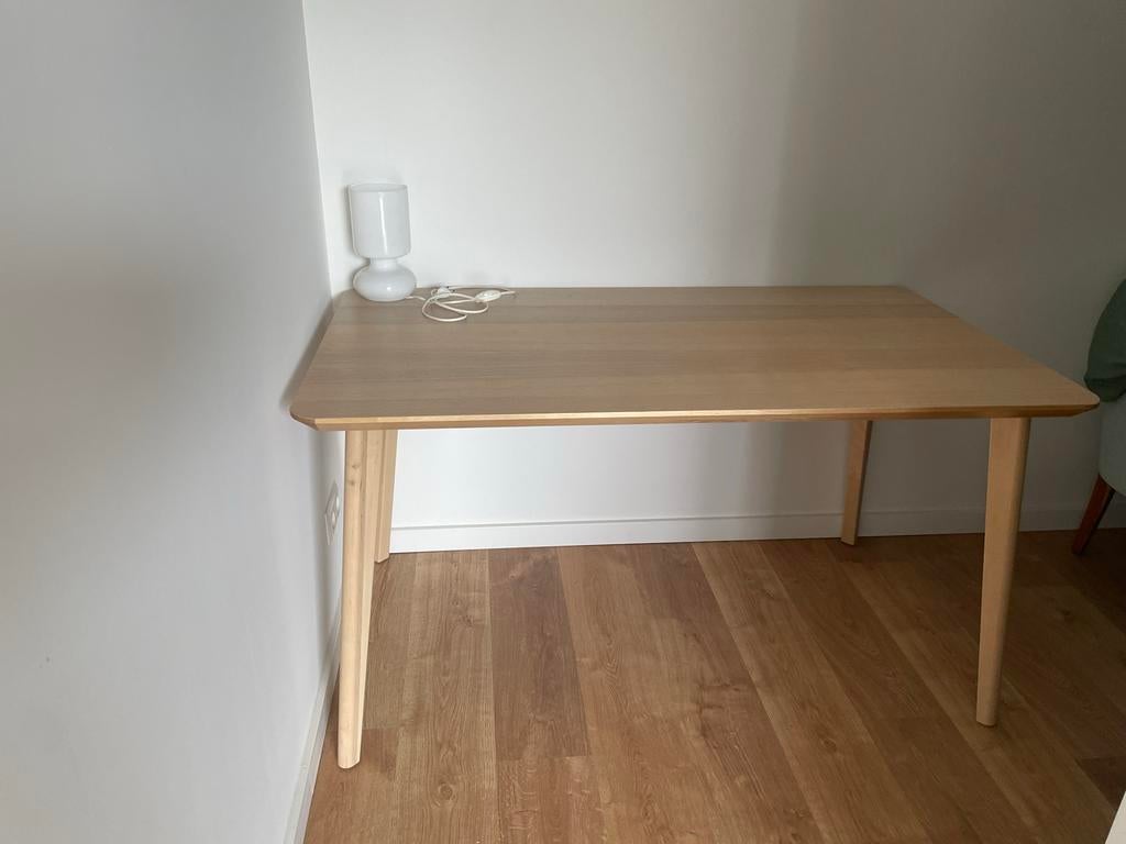 IKEA Lisabo Eettafel - Stijlvol en Compact, Ophalen, 100 tot 150 cm, 50 tot 100 cm, Zo goed als nieuw
