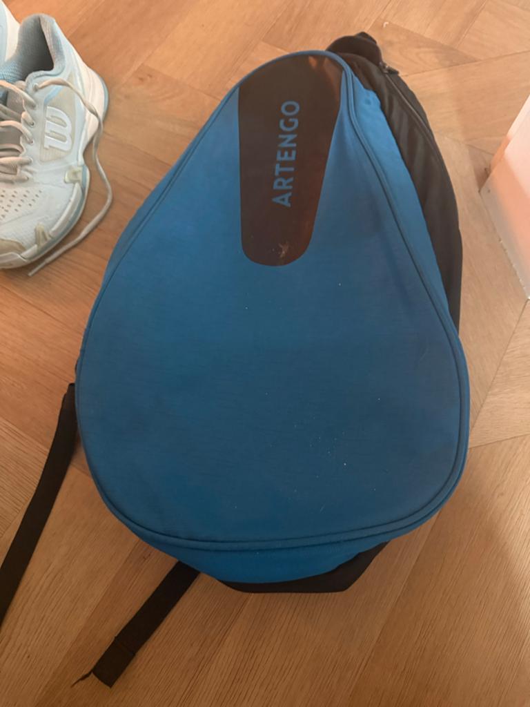 Tennisschoenen maat 37 1/3 en tas, Sport en Fitness, Tennis, Ophalen, Schoenen, L00