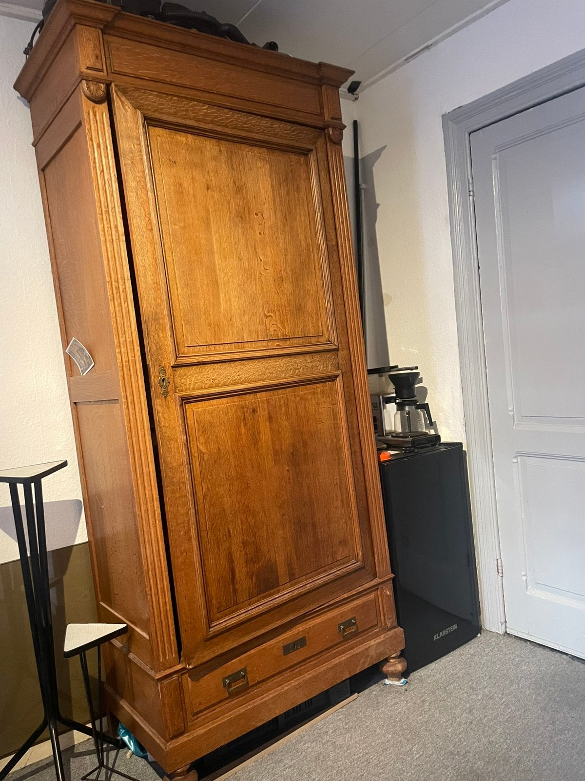 Kast, Ophalen