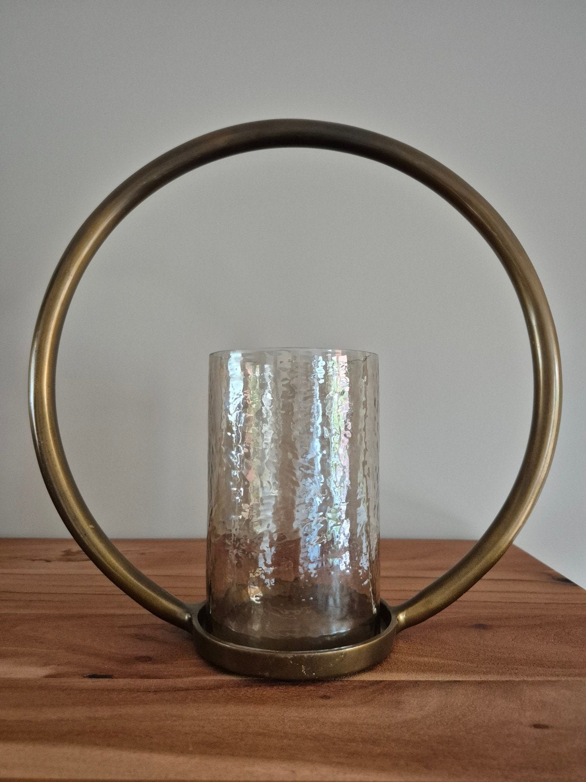 Sfeervol windlicht met glas en metalen frame, Ophalen of Verzenden, Windlicht