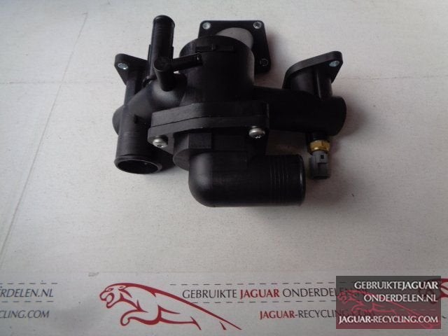 Thermostaathuis 3.5 / 4.2  Jaguar S-Type / XJ AJ89486REP, Auto-onderdelen, -, Nieuw, Ophalen of Verzenden, Jaguar