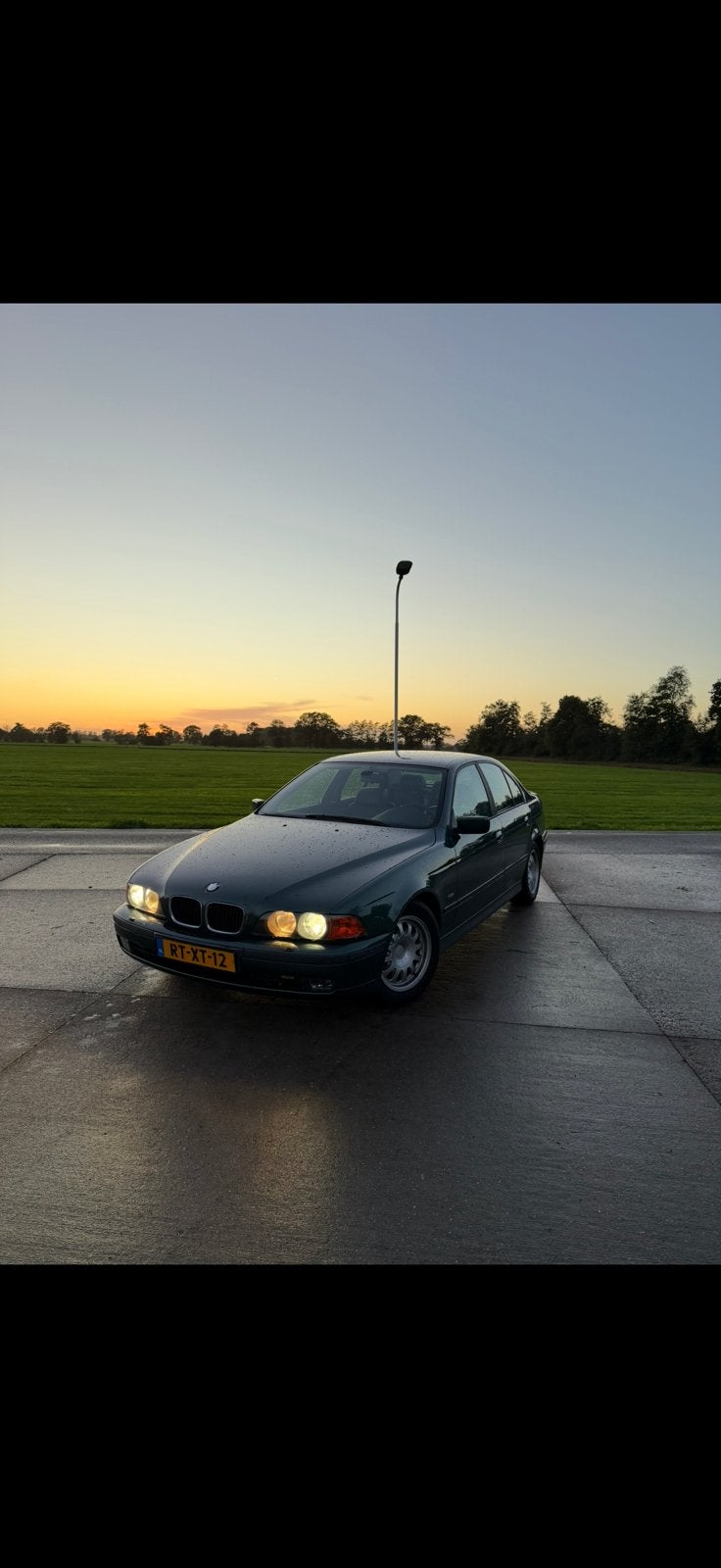 BMW 5-Serie E39 2.0 520I AUT 1997 Groen, Auto's, Automaat, Achterwielaandrijving, Zwart, 150 pk