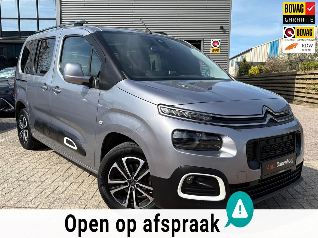 Citroen Berlingo 1.2 PureTech Shine PANO CAMERA STOELVERWARM, Auto's, Citroën, Voorwielaandrijving, Stof, Zwart, Origineel Nederlands