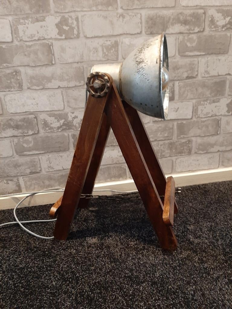 Schemerlamp houten standaard zinken kap, Ophalen of Verzenden, Zo goed als nieuw, Minder dan 100 cm, Industrieel