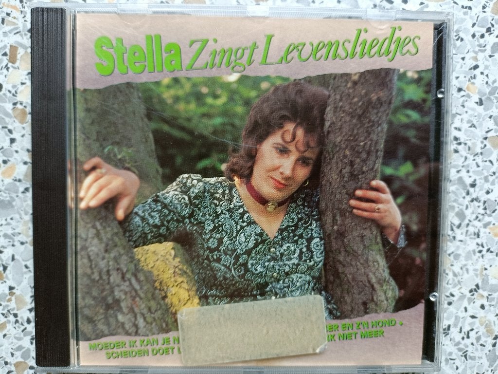Een CD van de zangeres "Stella"(Bos), zingt levensliedjes., Overige typen, Ophalen of Verzenden, Zo goed als nieuw, Levenslied of Smartlap