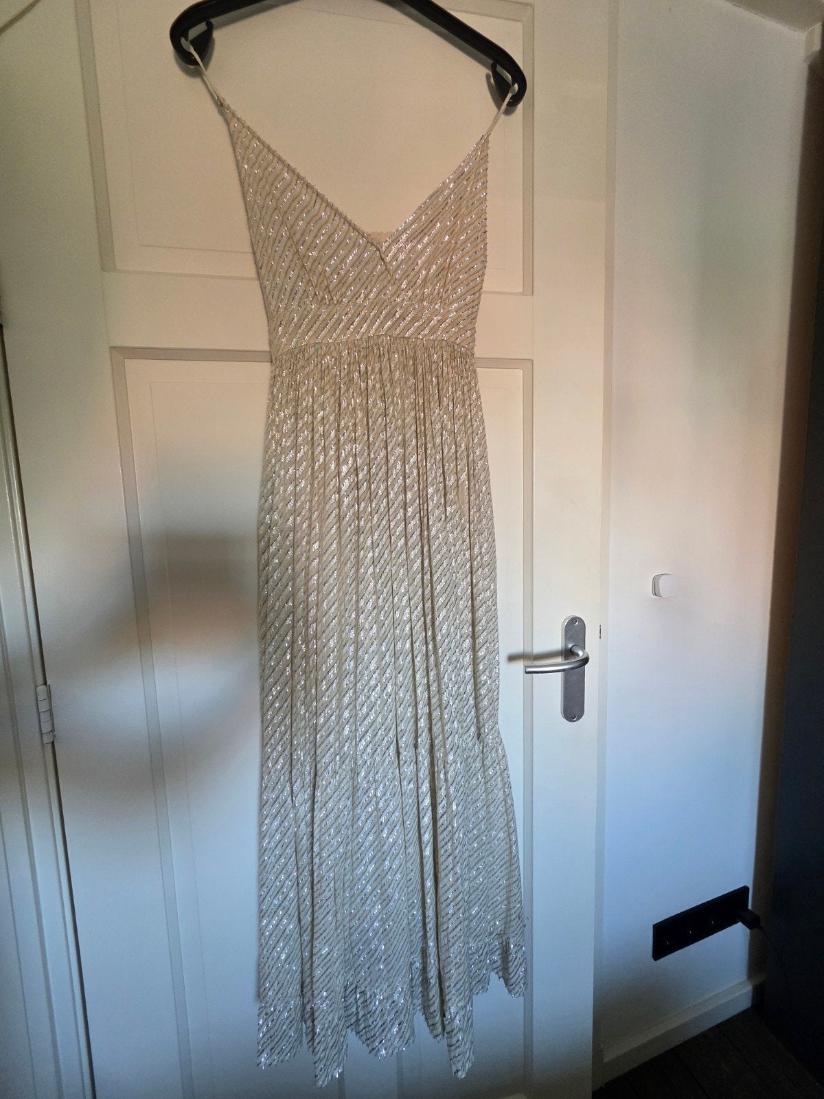 Maxijurk, Kleding | Dames, Jurken, Maat 38/40 (M), Beige, Ophalen of Verzenden, Gedragen