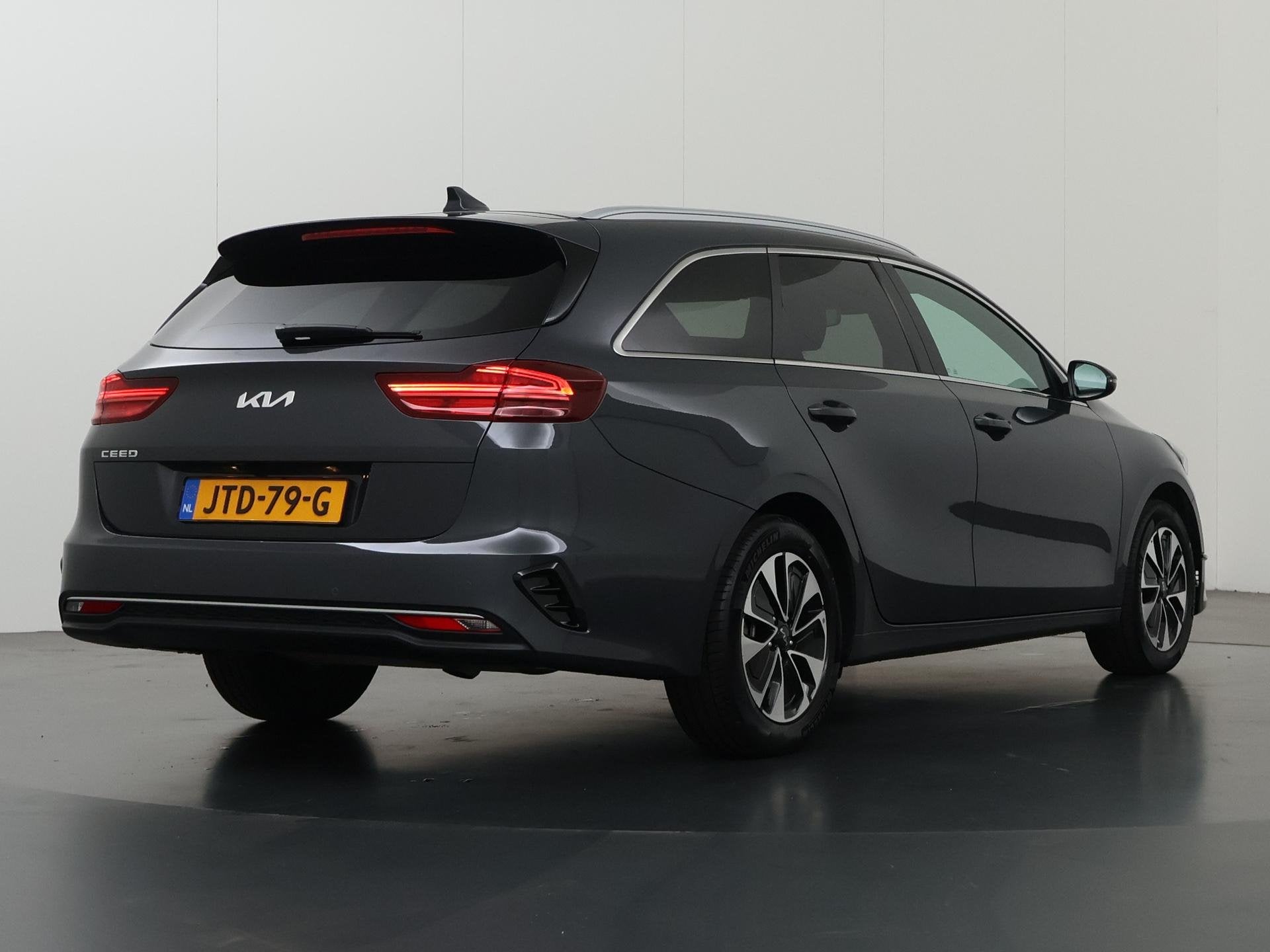 Kia Ceed Sportswagon 1.0 T-GDi Design Edition | Navigatie |, Auto's, Voorwielaandrijving, 101 pk, Gebruikt, Euro 6
