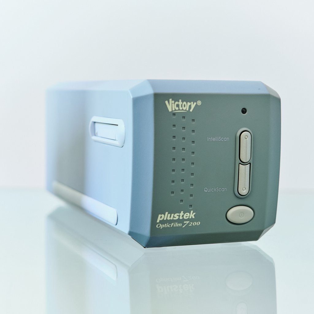 Plustek OpticFilm 7200 scanner, Ophalen of Verzenden, Gebruikt, Diascanner, Plustek