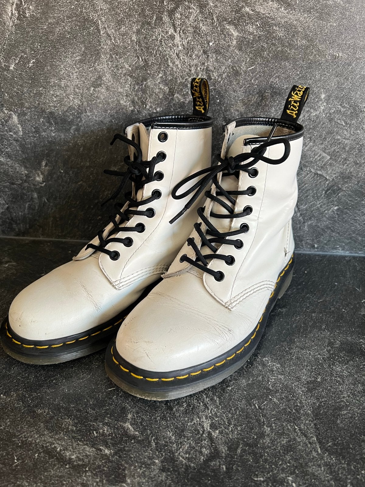 Originele witte Dr. Martens schoenen maat 38, Ophalen, Gedragen, Wit, Lage of Enkellaarzen