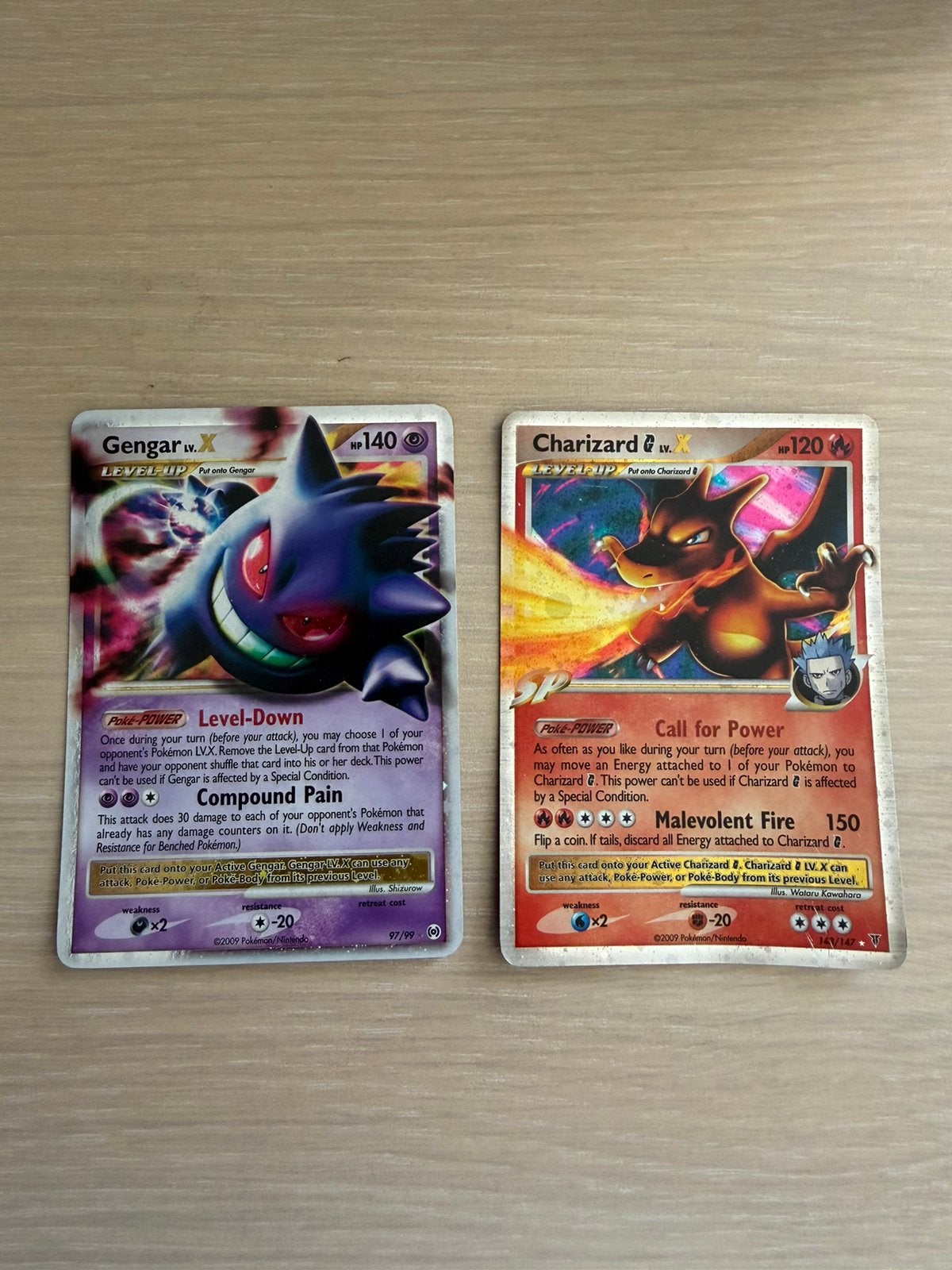 Gengar & Charizard, Hobby en Vrije tijd, Ophalen of Verzenden, Zo goed als nieuw
