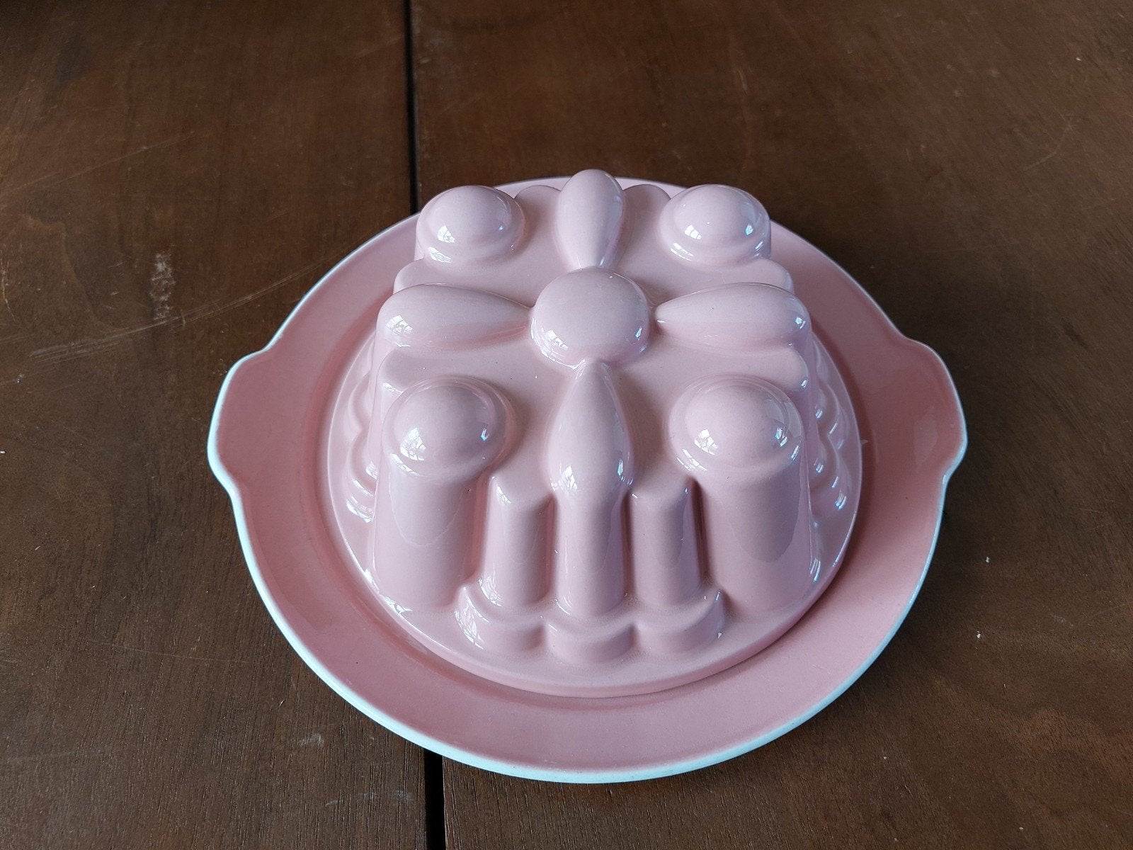 Roze puddingvorm van Petrus Regout met schaal, Ophalen of Verzenden, Glas, Overige stijlen, Schaal of Schalen