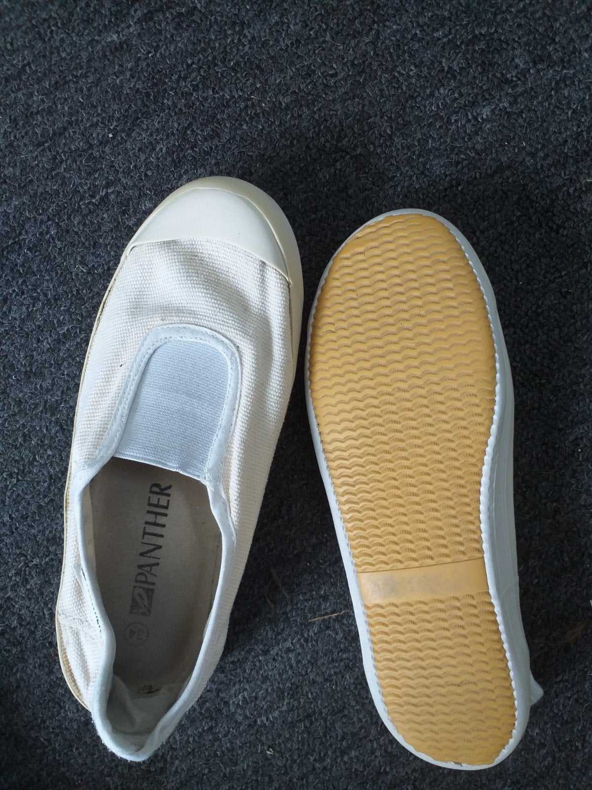 turnschoenen  / gymschoenen maat 34, Kindermaat 122 t/m 140, Ophalen of Verzenden, Gebruikt, Turnschoenen
