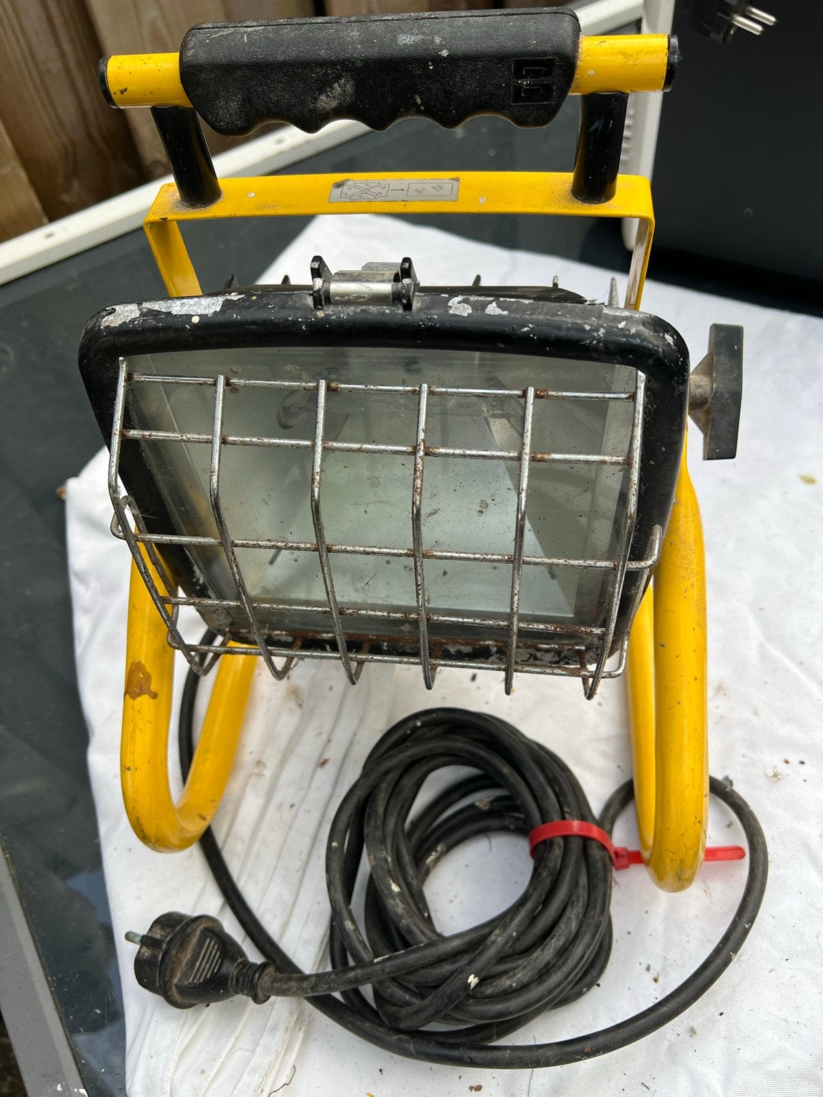 Brennenstuhl bouwlamp 500W met statief, Gebruikt, Met statief, Ophalen of Verzenden, Lamp met armatuur