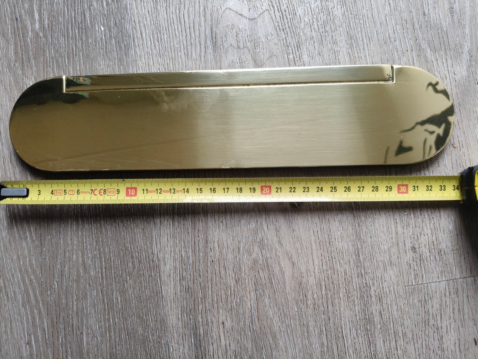 Messingkleurige brievenbusklep met borstel, Ophalen, Overige materialen, Gebruikt, Brievenbusklep